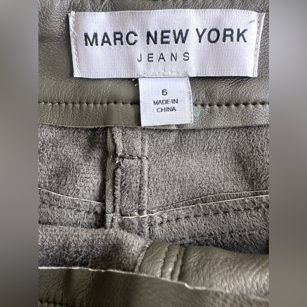 Marc New York Jeans Women's Faux Leather mini skirt dark Green Size 6 - Picture 7 of 10